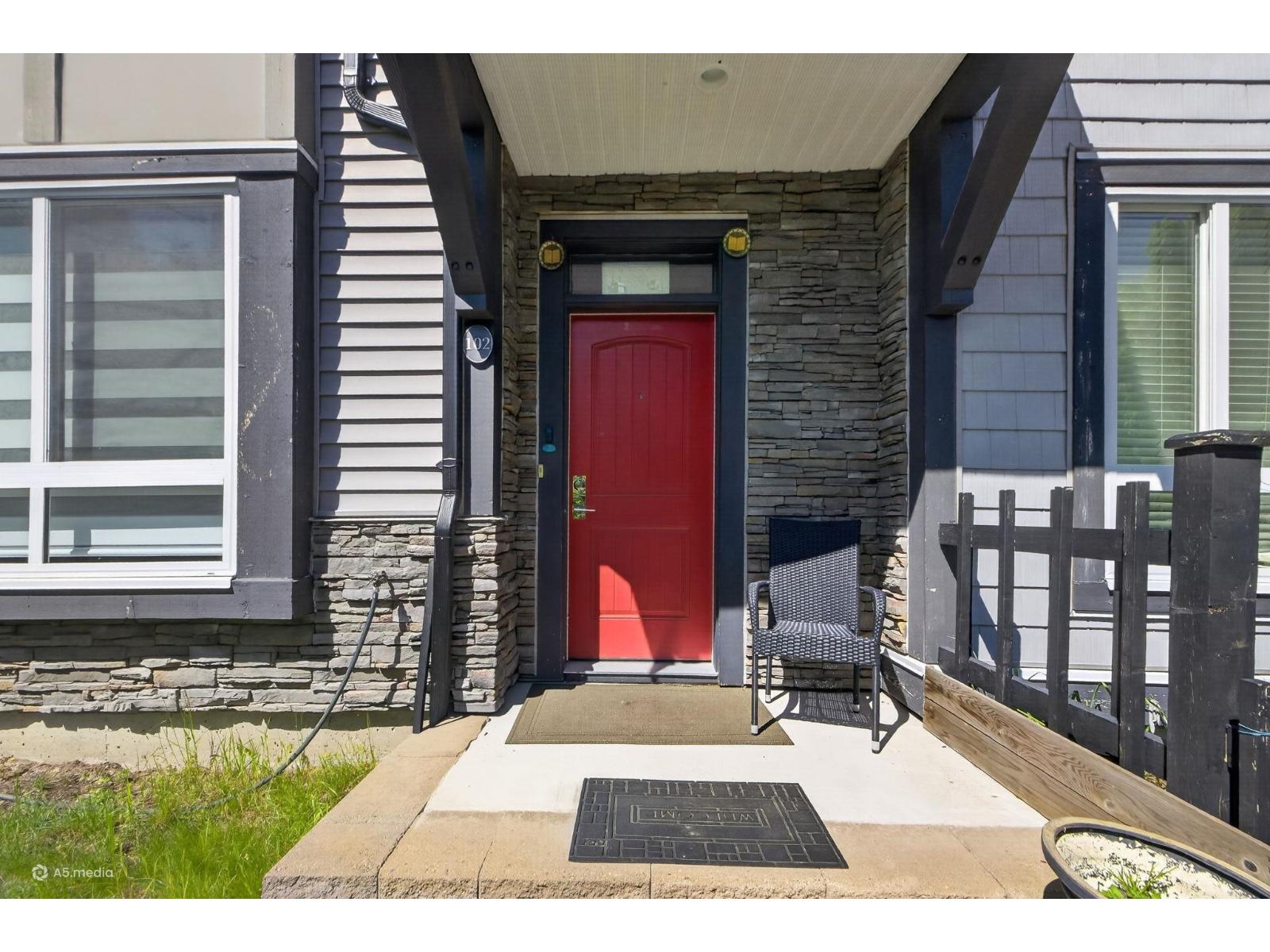 102 14555 68 Avenue, Surrey, British Columbia  V3S 2A8 - Photo 4 - R3121162