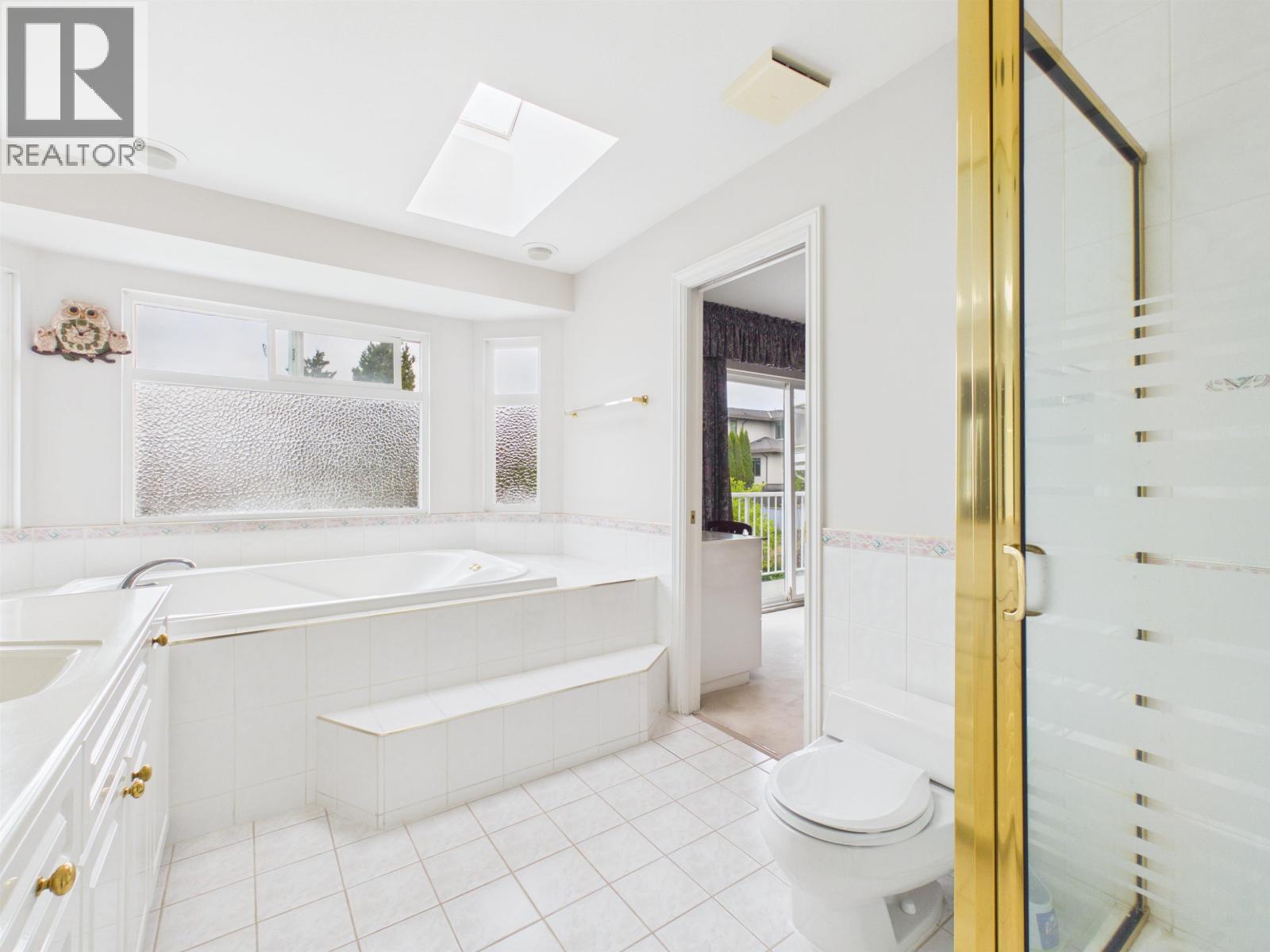 7969 Macpherson Avenue, Burnaby, British Columbia  V5J 4P4 - Photo 24 - R3121189