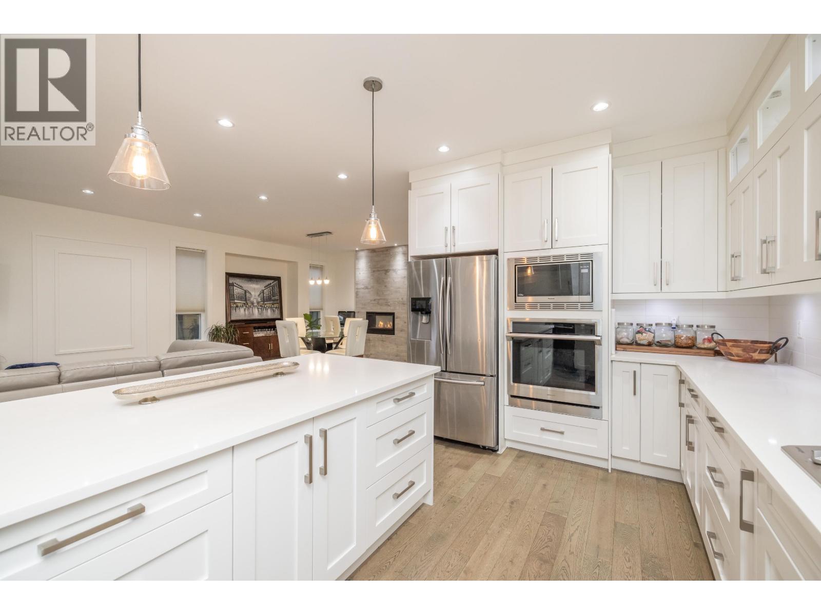 1025 Ranch Park Way, Coquitlam, British Columbia  V3C 2J2 - Photo 12 - R3120062