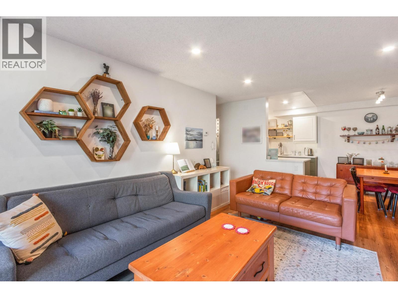 104 9101 Horne Street, Burnaby, British Columbia  V3N 4M3 - Photo 6 - R3120817
