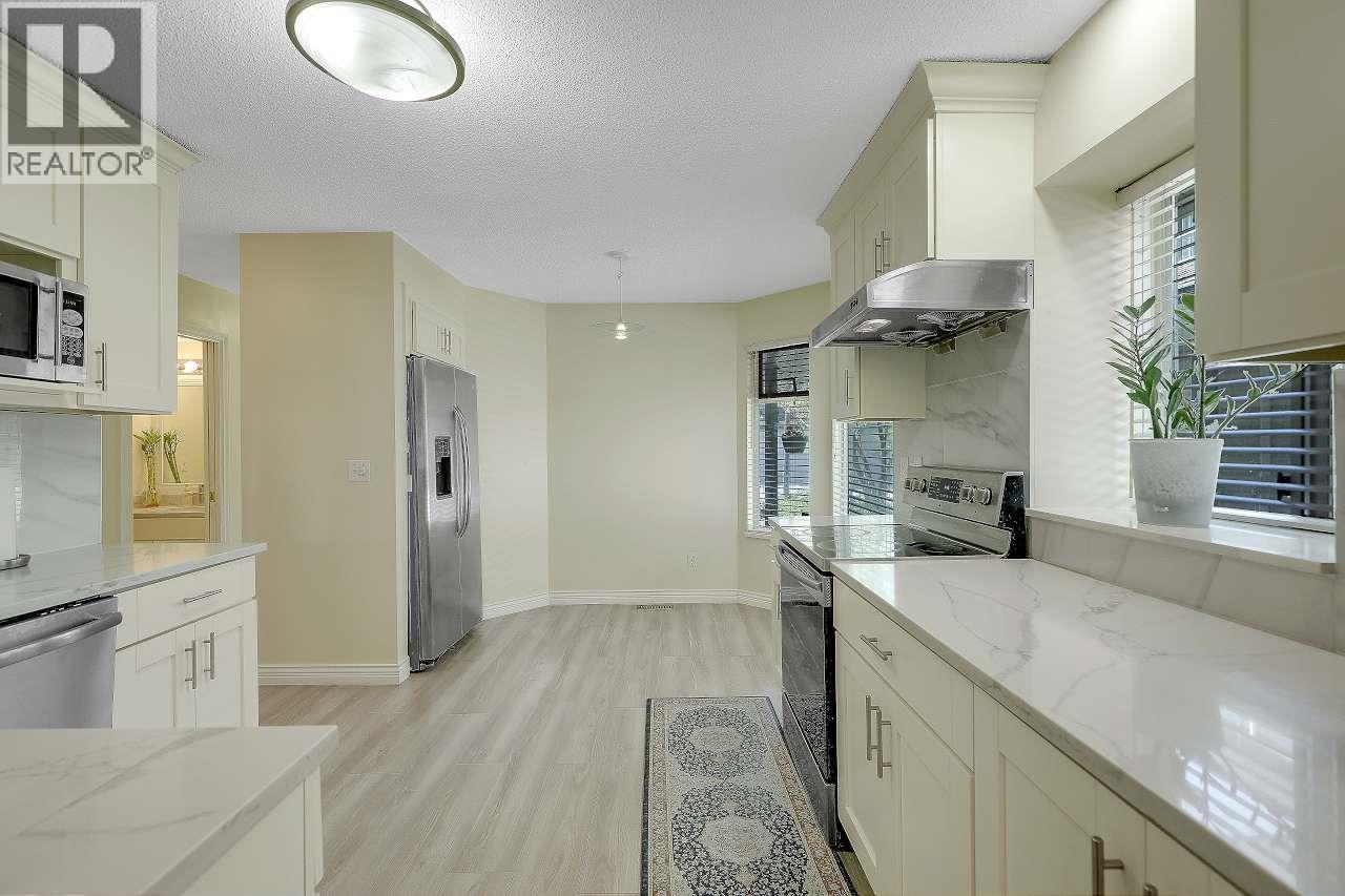 21 2561 Runnel Drive, Coquitlam, British Columbia  V3E 2S3 - Photo 11 - R3120548