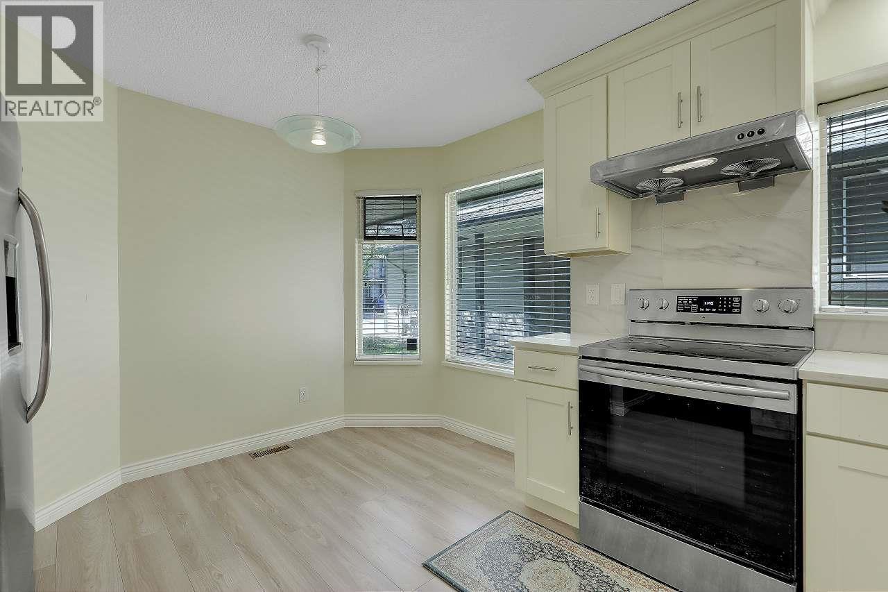 21 2561 Runnel Drive, Coquitlam, British Columbia  V3E 2S3 - Photo 12 - R3120548
