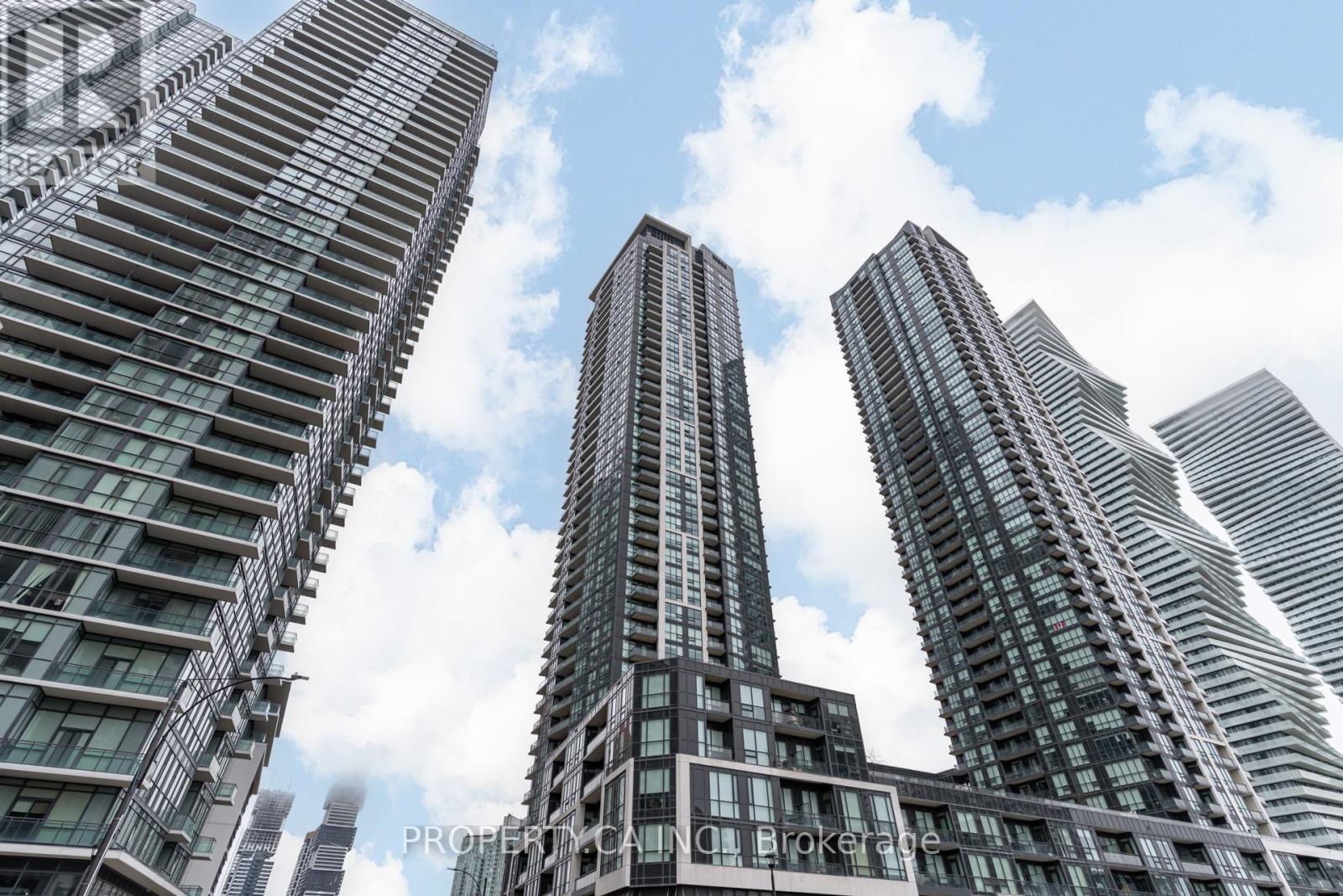 3904 - 510 CURRAN PLACE, Mississauga, Ontario