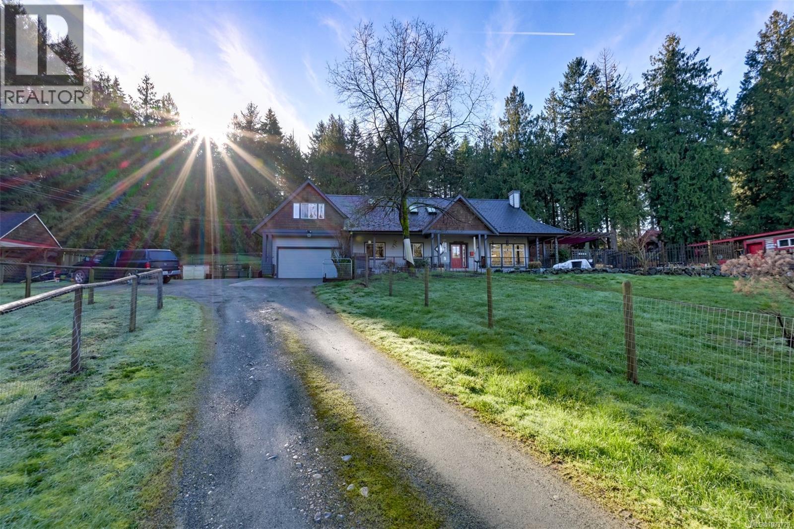 846 Aros Rd, Cobble Hill, British Columbia