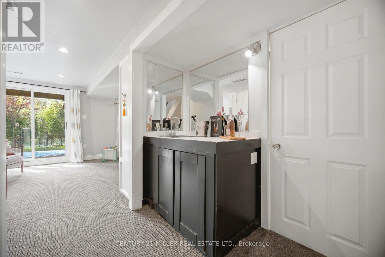4 Kildonan Cres Crescent, Hamilton (Waterdown), Ontario  L0R 2H5 - Photo 41 - X13099928