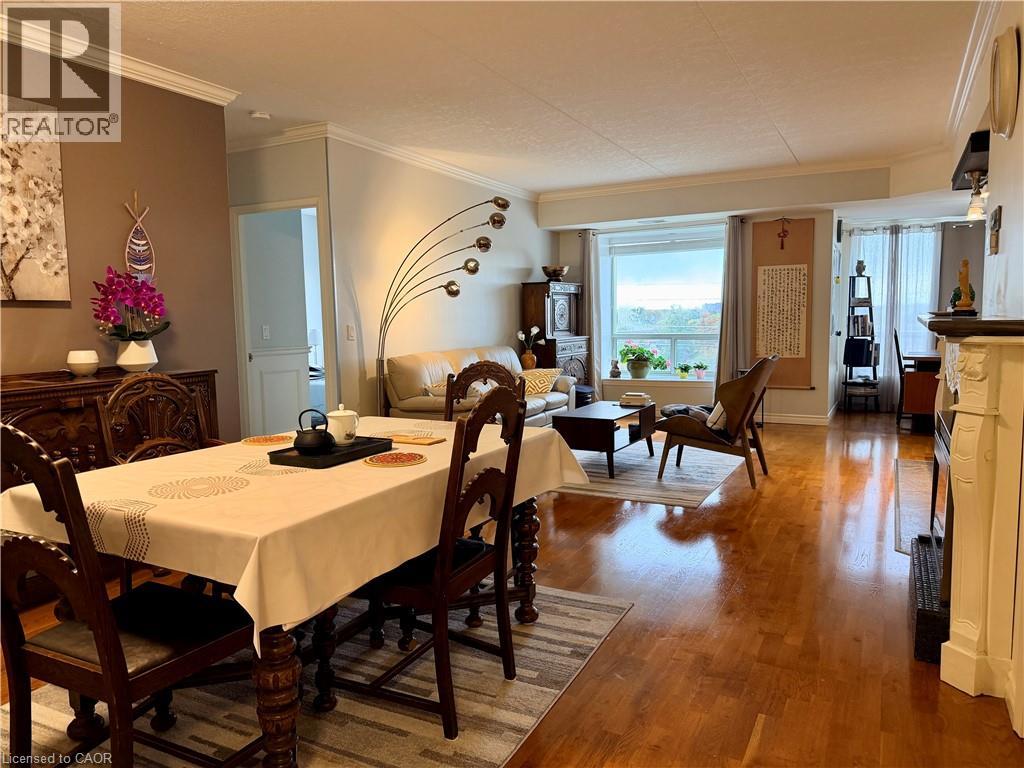 405 Erb Street Unit# 502, Waterloo, Ontario  N2L 1W7 - Photo 2 - 40820539