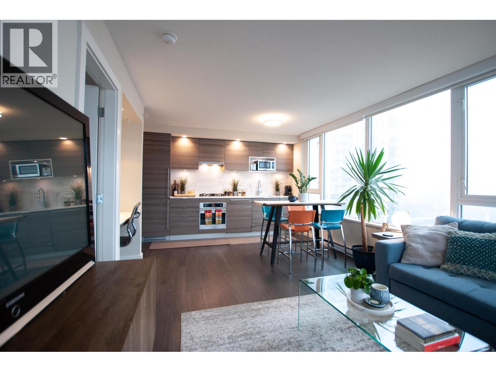 1507 602 Como Lake Avenue, Coquitlam, British Columbia  V3J 0G2 - Photo 4 - R3112640