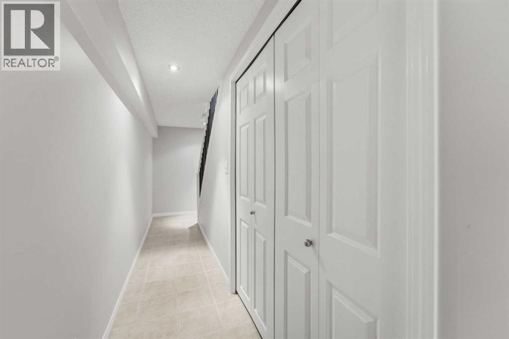 13 Country Hills Villa Nw, Calgary, Alberta  T3K 4S8 - Photo 32 - A2300908