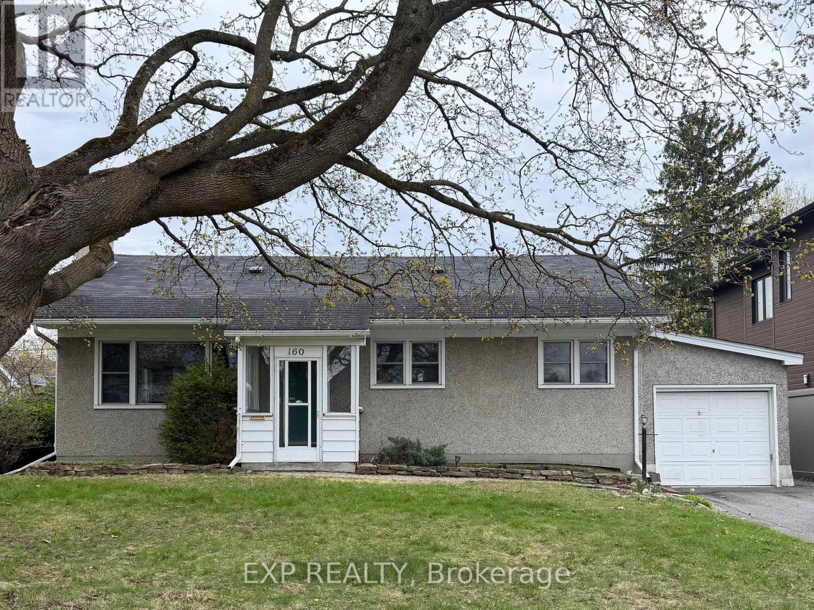 160 MOUNTBATTEN AVENUE, Ottawa, Ontario