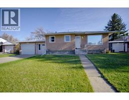 4925 53 Avenue, Taber, Alberta