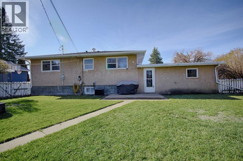 4925 53 Avenue, Taber, Alberta  T1G 1H5 - Photo 32 - A2307097