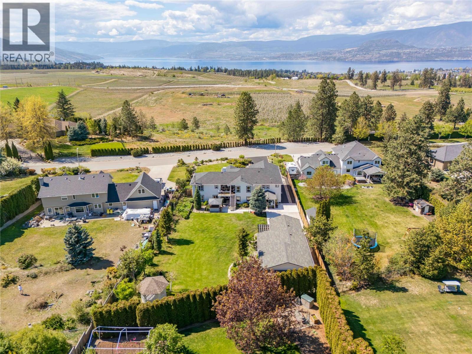 4325 Takla Road, Kelowna, British Columbia  V1W 3C4 - Photo 88 - 10385995