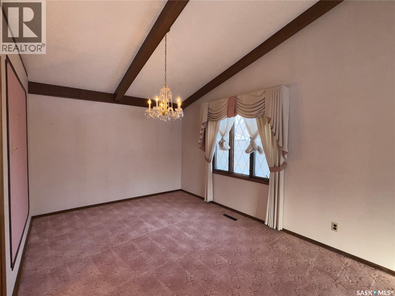 503 7th Avenue W, Biggar, Saskatchewan  S0K 0M0 - Photo 6 - SK028029