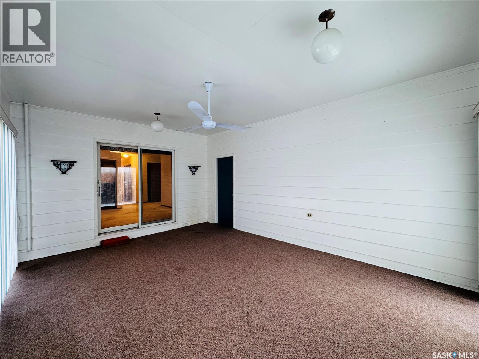 503 7th Avenue W, Biggar, Saskatchewan  S0K 0M0 - Photo 38 - SK028029