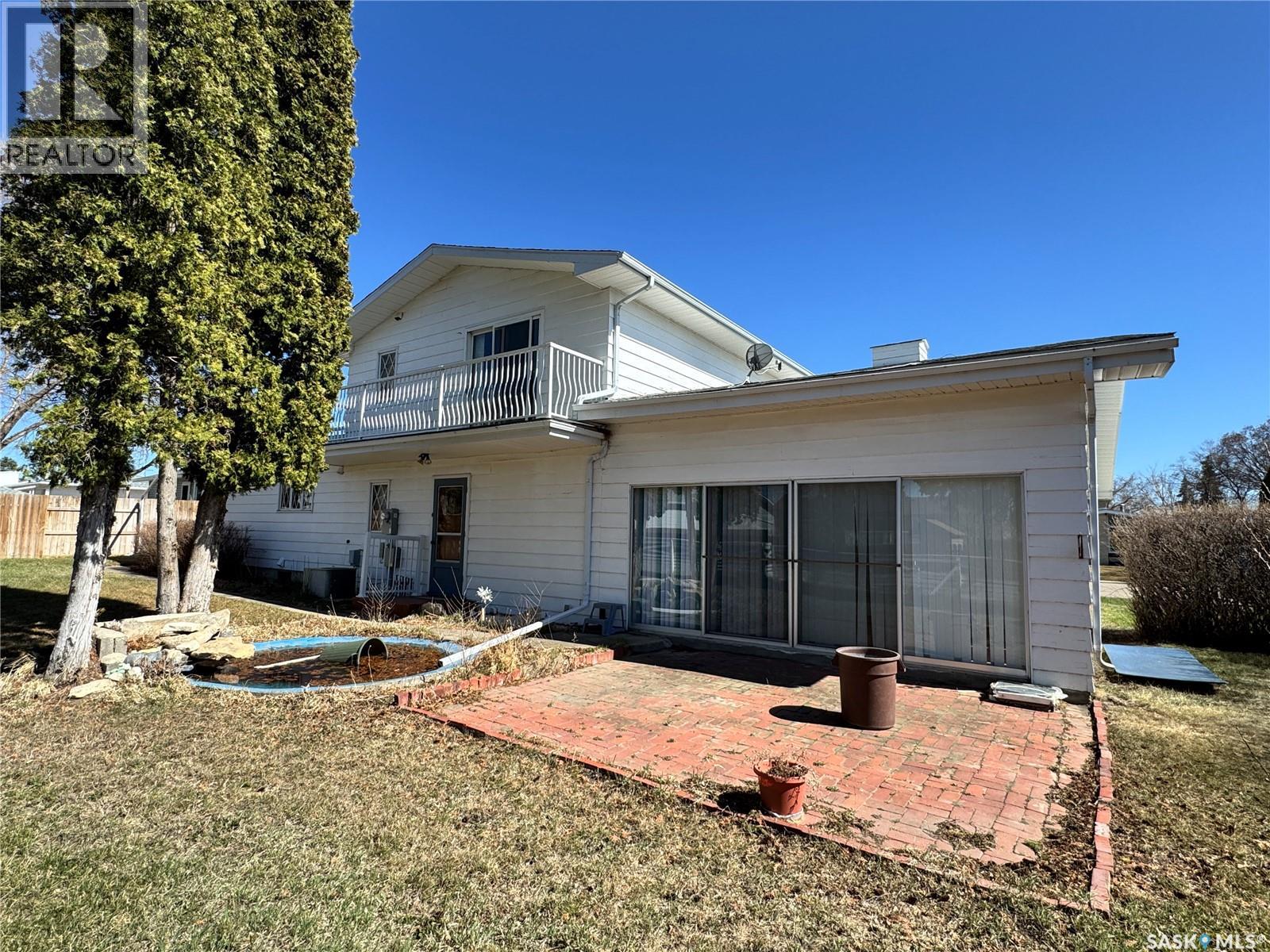 503 7th Avenue W, Biggar, Saskatchewan  S0K 0M0 - Photo 45 - SK028029