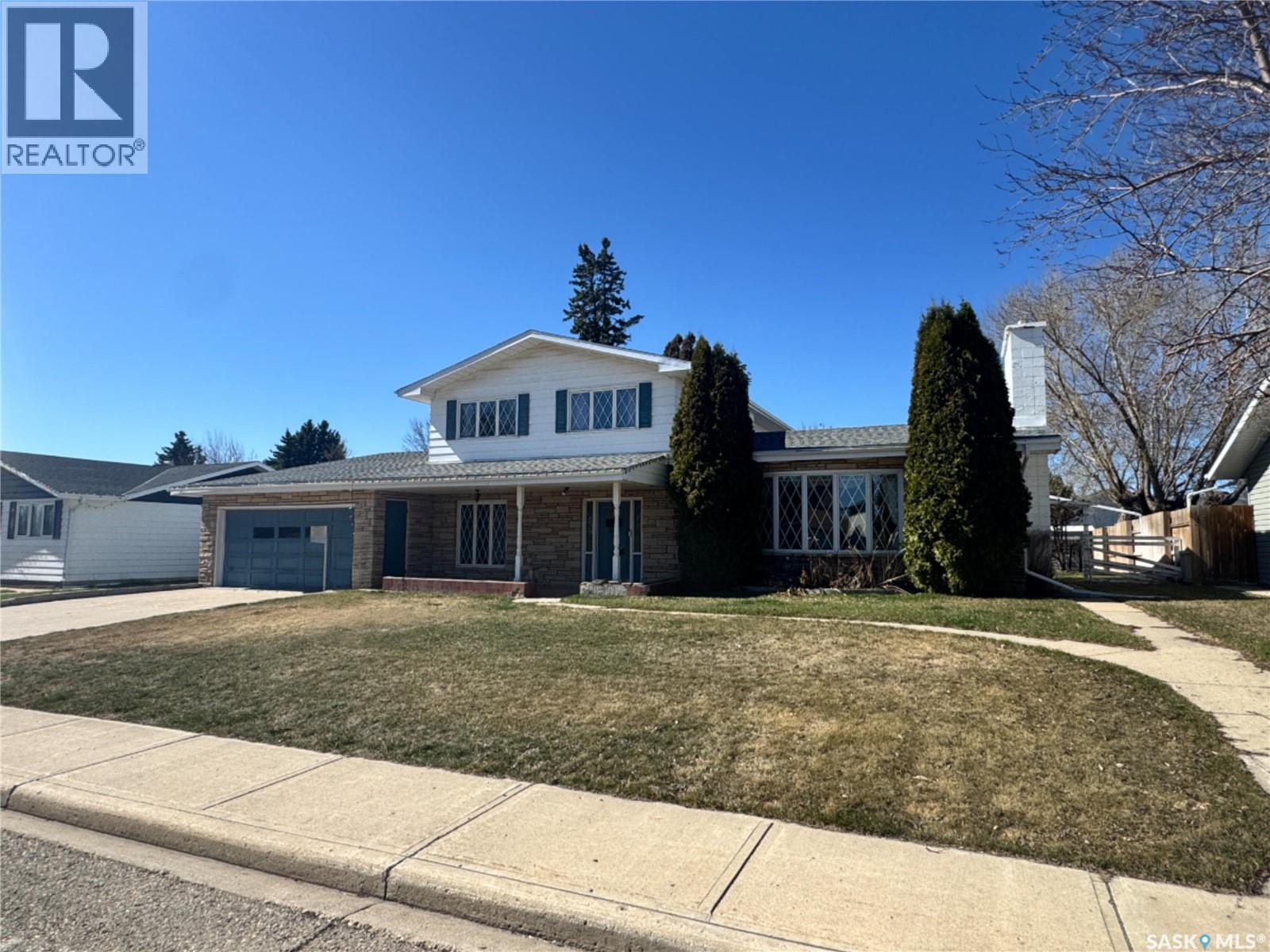 503 7th Avenue W, Biggar, Saskatchewan  S0K 0M0 - Photo 47 - SK028029