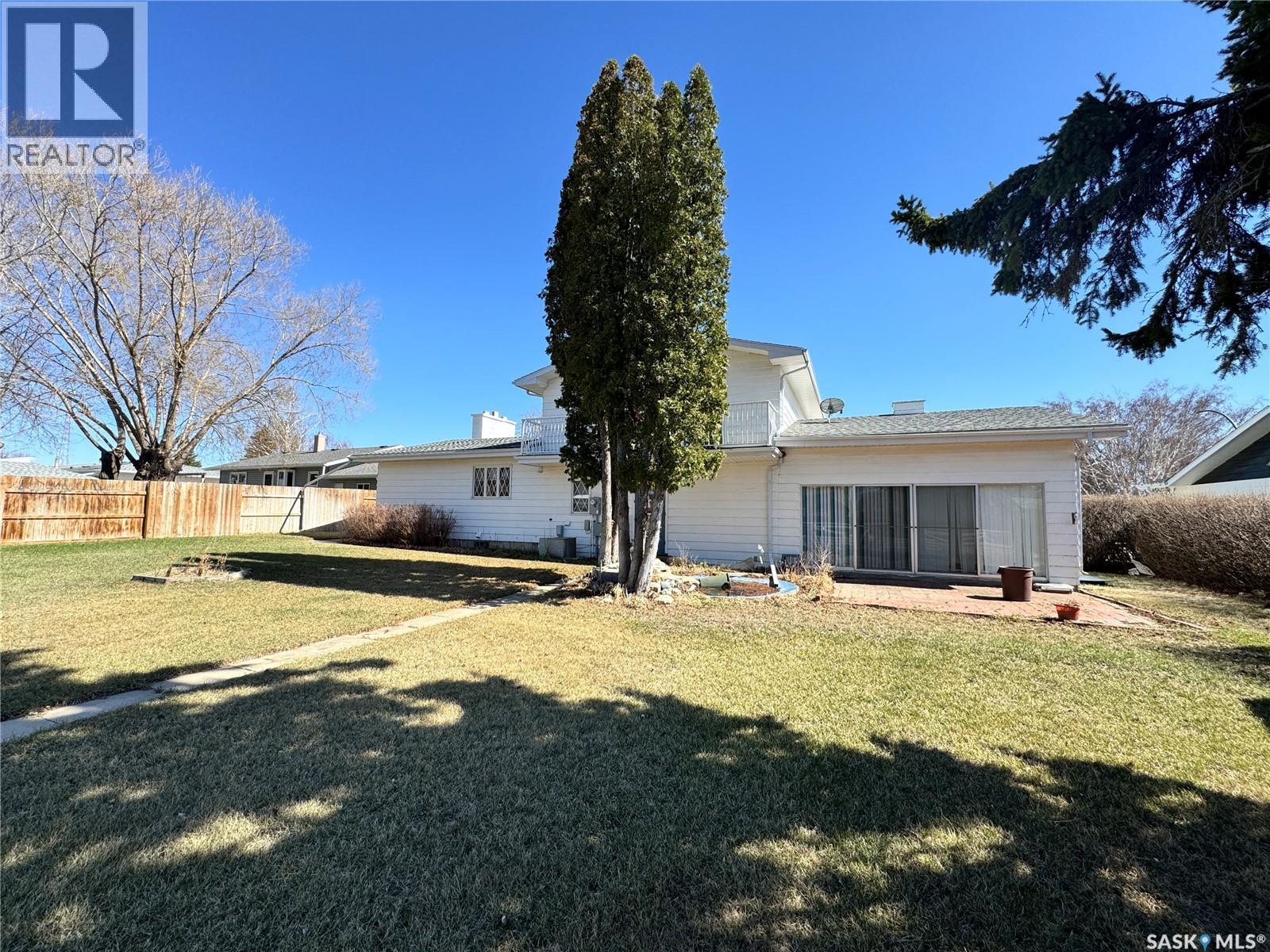 503 7th Avenue W, Biggar, Saskatchewan  S0K 0M0 - Photo 44 - SK028029