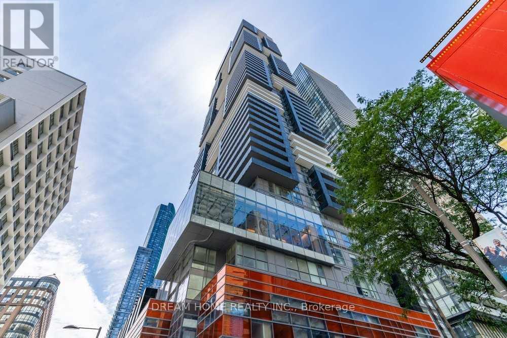3713 - 7 GRENVILLE STREET, Toronto, Ontario