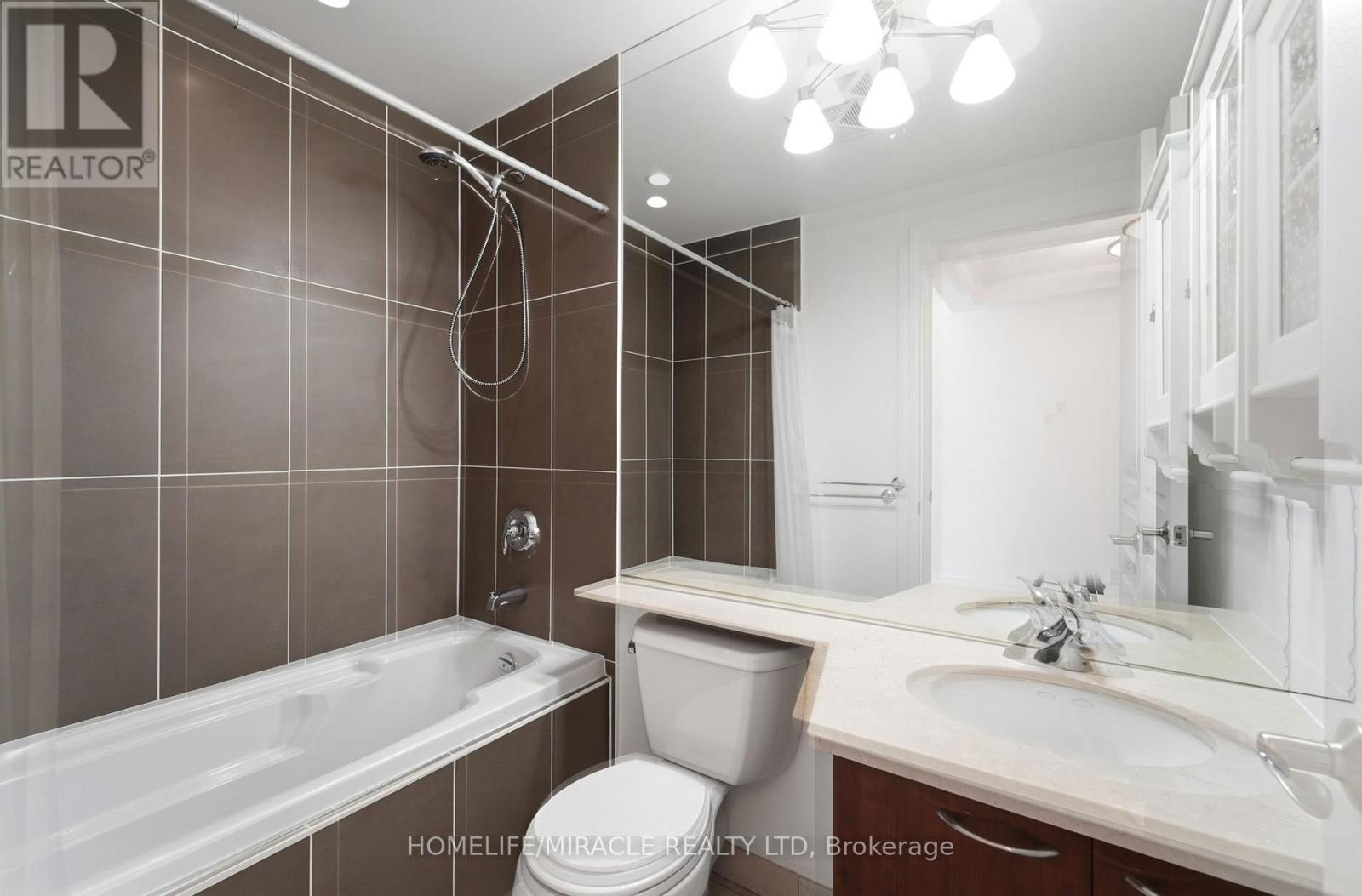 777 Steeles Avenue, Toronto, Ontario  M2R 3Y4 - Photo 13 - C13100024
