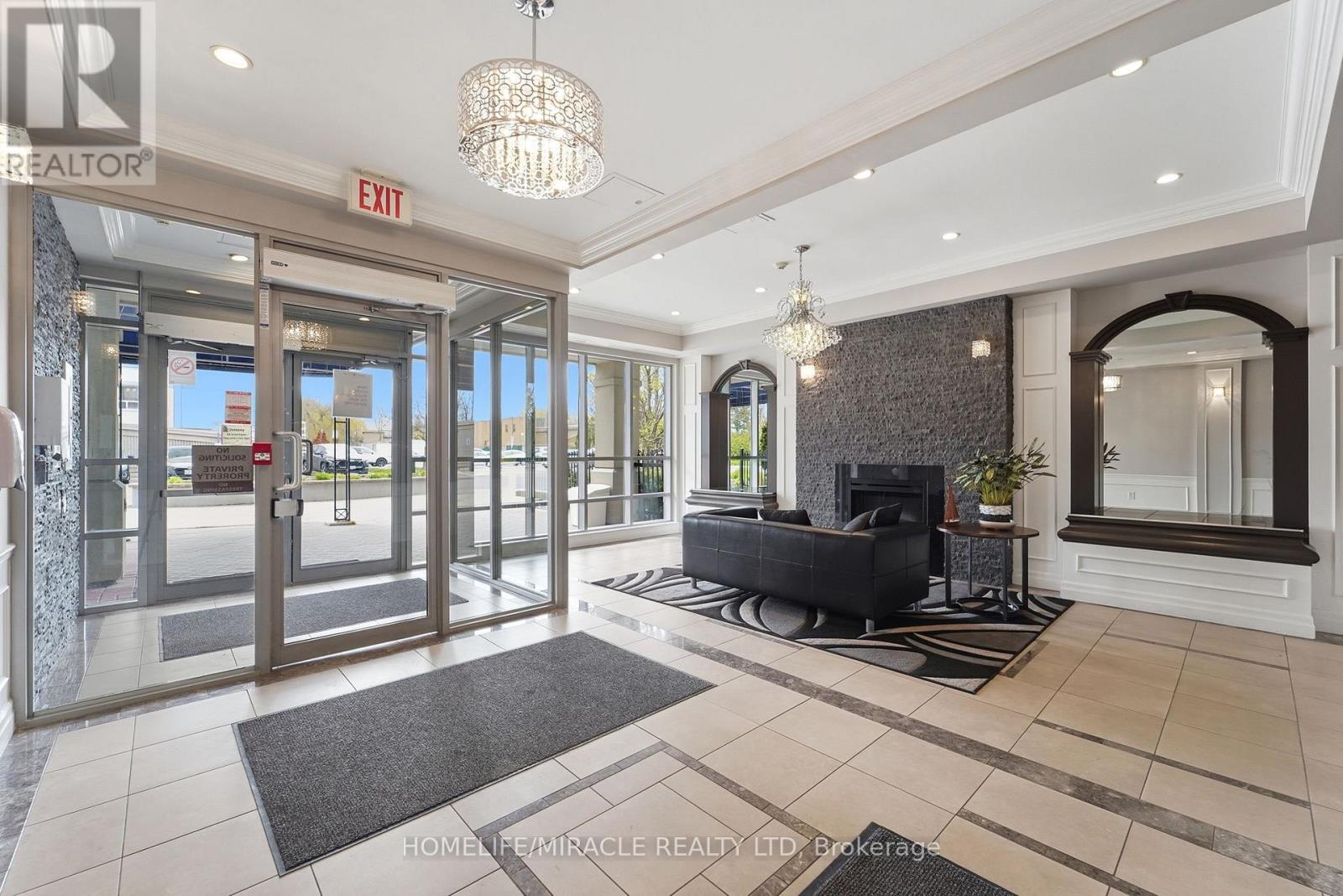 777 Steeles Avenue, Toronto, Ontario  M2R 3Y4 - Photo 19 - C13100024