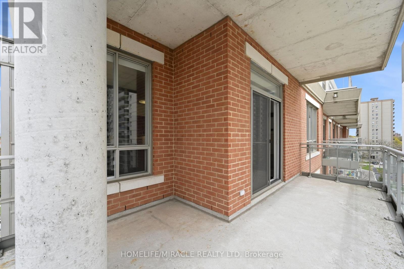 777 Steeles Avenue, Toronto, Ontario  M2R 3Y4 - Photo 22 - C13100024