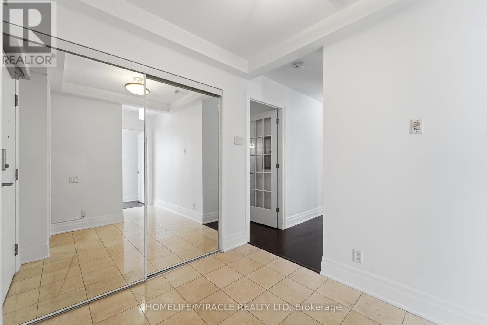 777 Steeles Avenue, Toronto, Ontario  M2R 3Y4 - Photo 38 - C13100024