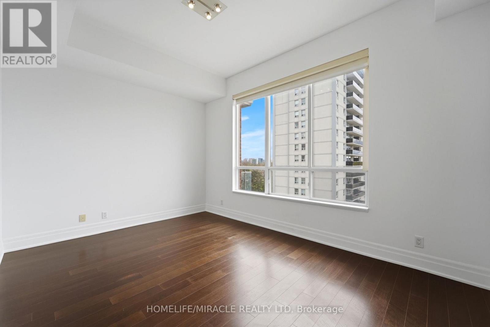 777 Steeles Avenue, Toronto, Ontario  M2R 3Y4 - Photo 5 - C13100024