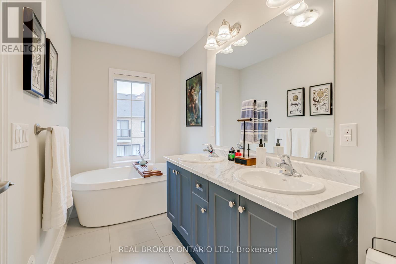 12 Icemaker Way, Whitby, Ontario  L1P 0L5 - Photo 23 - E13099980