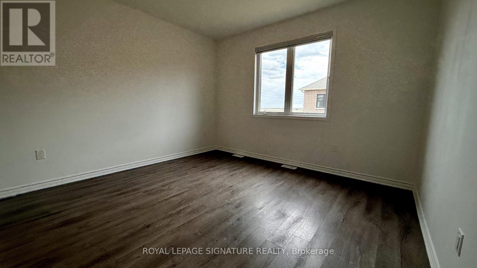1704 Dance Court, Milton, Ontario  L9E 2A3 - Photo 19 - W12969612