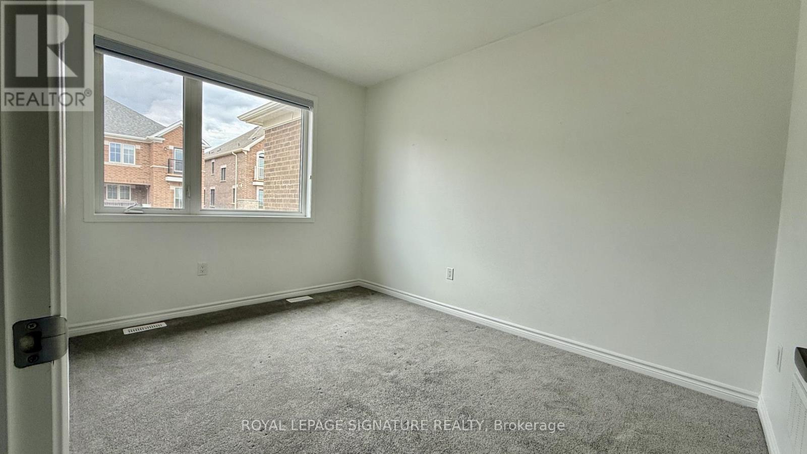 1704 Dance Court, Milton, Ontario  L9E 2A3 - Photo 28 - W12969612