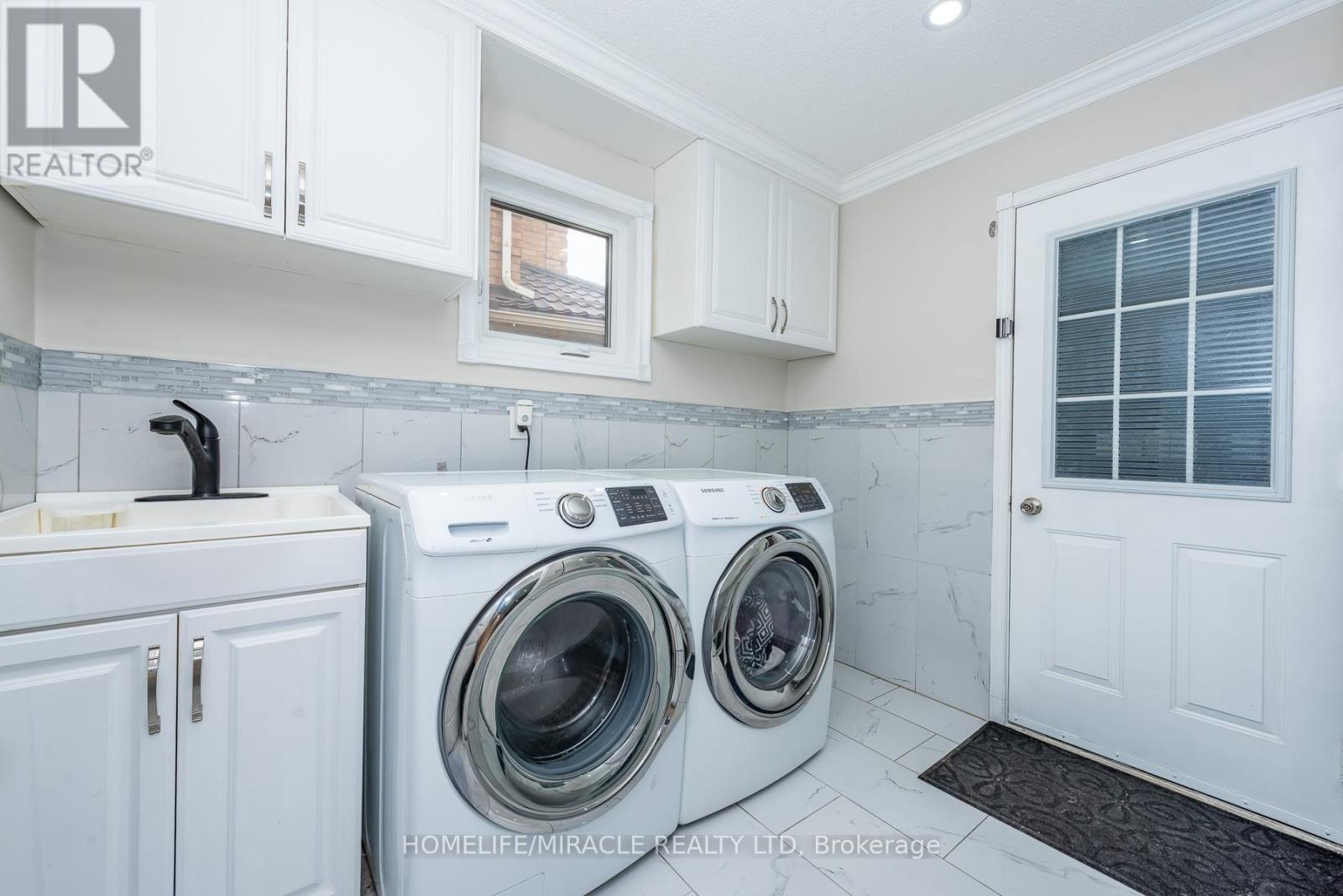 5457 Heritage Hills Boulevard, Mississauga, Ontario  L5R 2H4 - Photo 31 - W13092752
