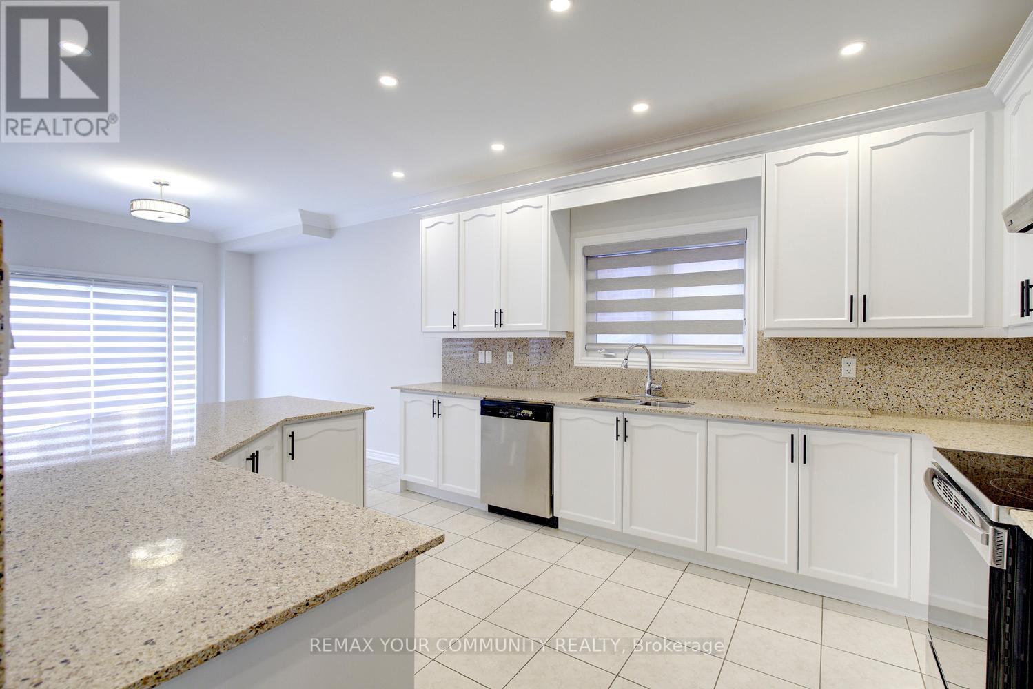 112 Golden Forest Road, Vaughan, Ontario  L6A 0S6 - Photo 23 - N13099954