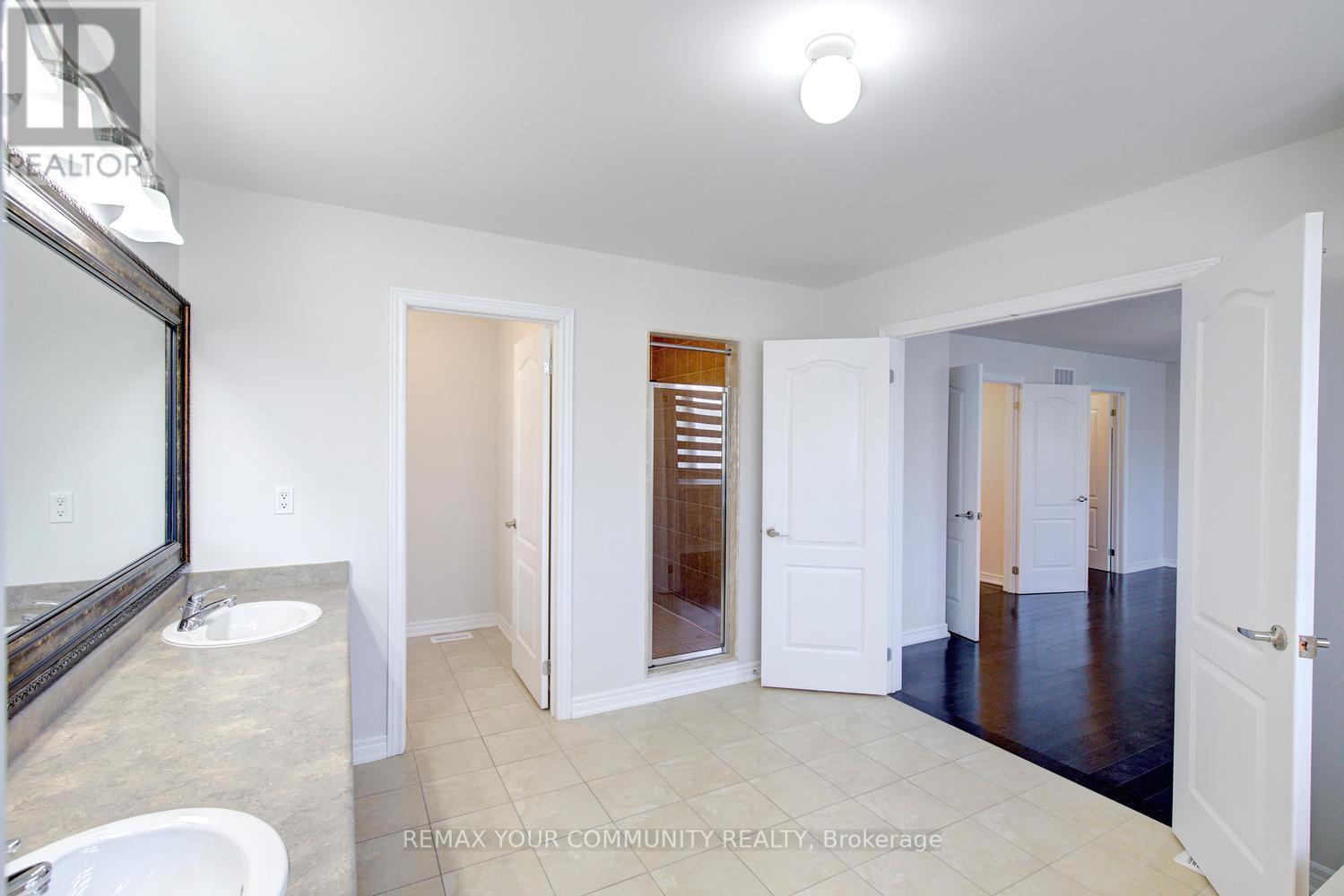 112 Golden Forest Road, Vaughan, Ontario  L6A 0S6 - Photo 36 - N13099954