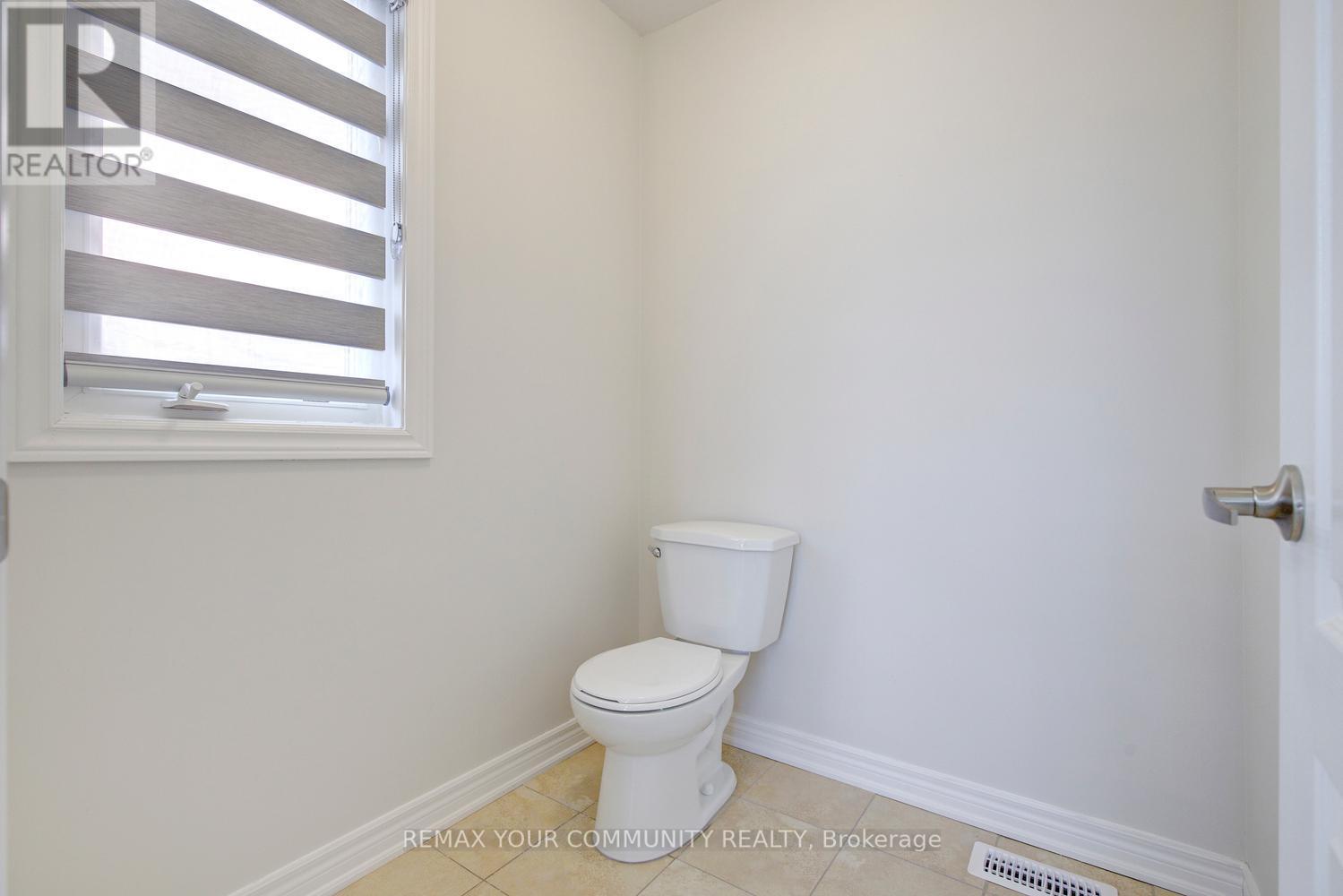 112 Golden Forest Road, Vaughan, Ontario  L6A 0S6 - Photo 37 - N13099954