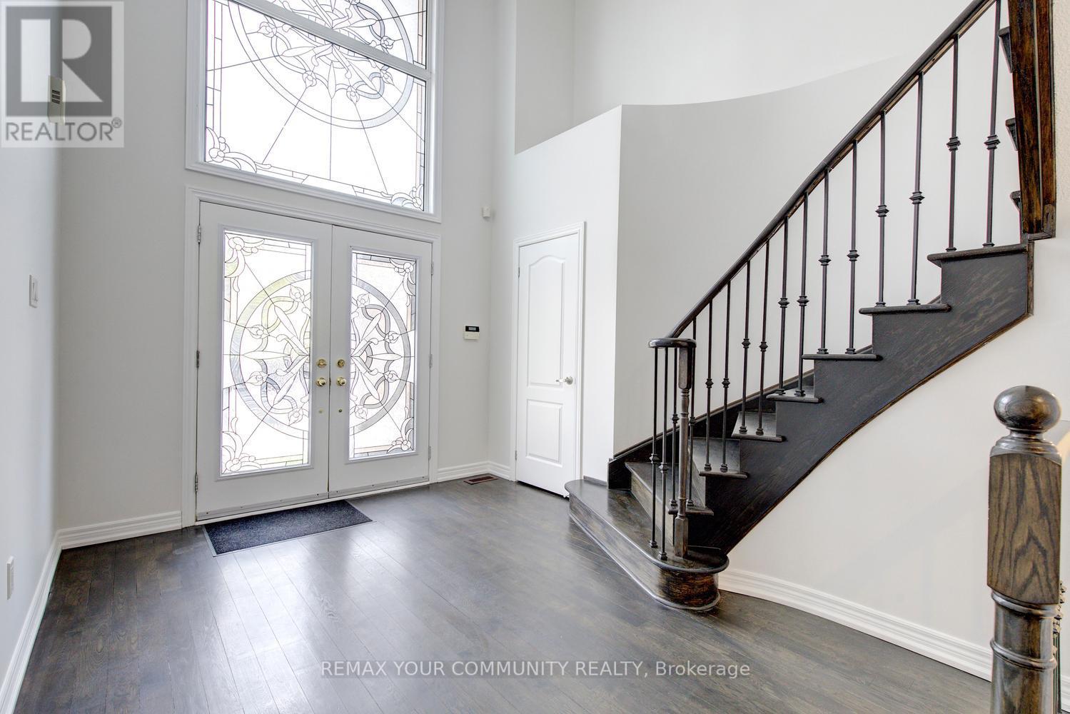 112 Golden Forest Road, Vaughan, Ontario  L6A 0S6 - Photo 4 - N13099954