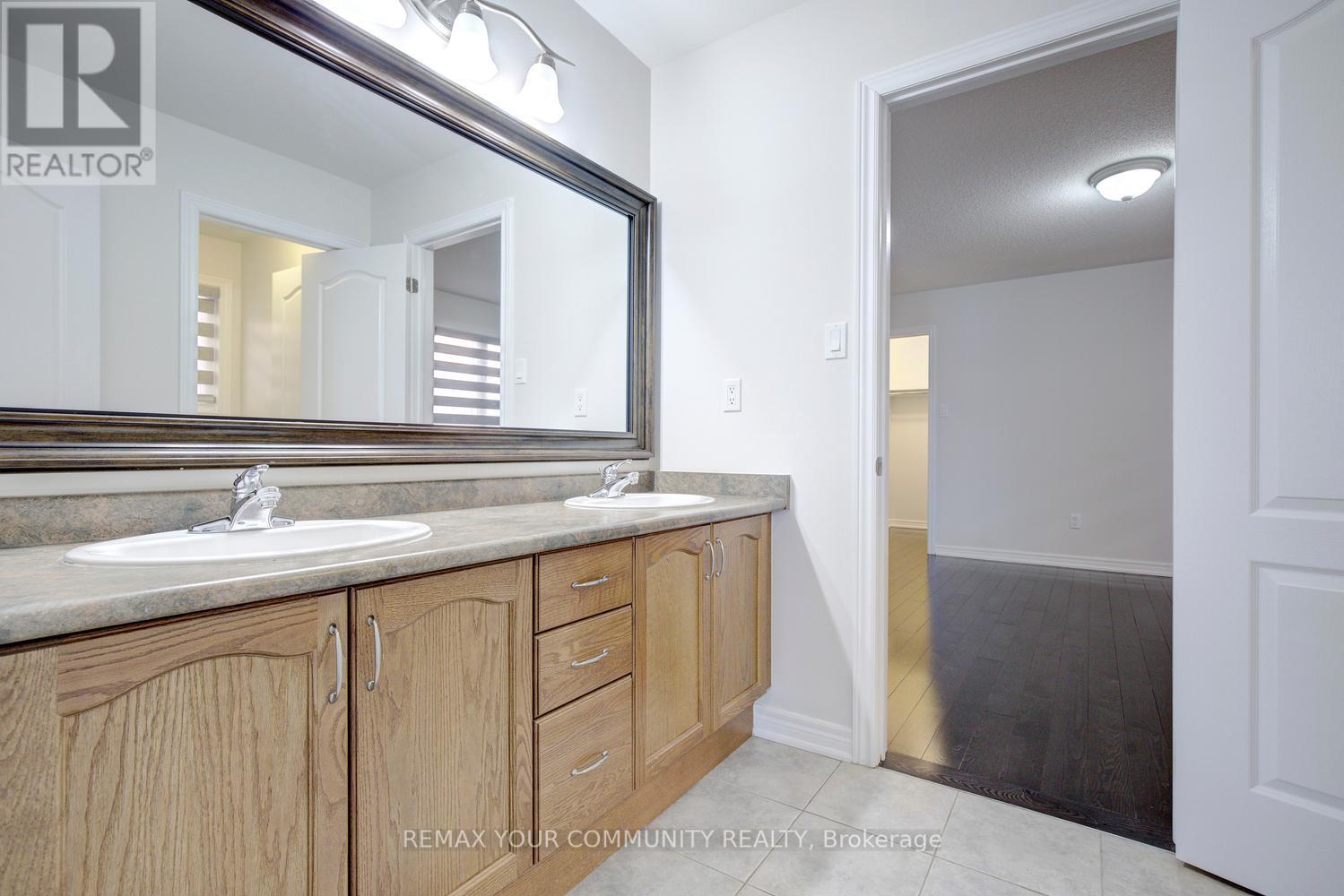 112 Golden Forest Road, Vaughan, Ontario  L6A 0S6 - Photo 41 - N13099954