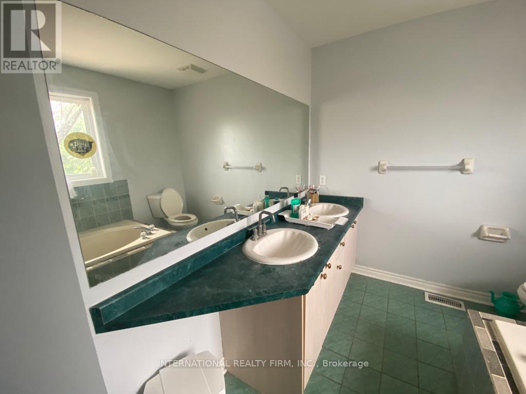 8 Cheltenham Road, Barrie (Georgian Drive), Ontario  L4M 6T2 - Photo 15 - S13099994