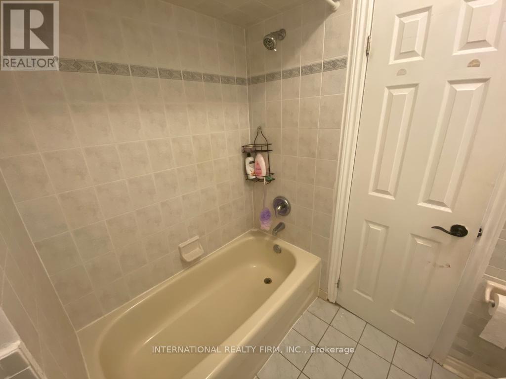 8 Cheltenham Road, Barrie (Georgian Drive), Ontario  L4M 6T2 - Photo 23 - S13099994