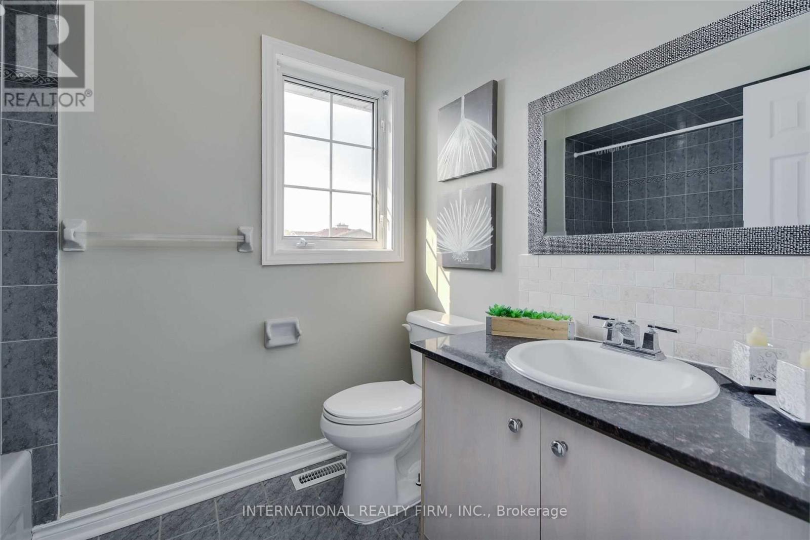 8 Cheltenham Road, Barrie (Georgian Drive), Ontario  L4M 6T2 - Photo 26 - S13099994