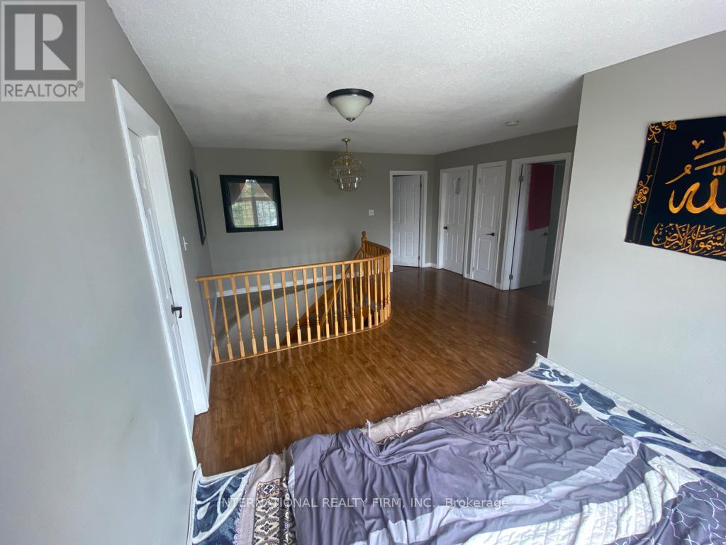 8 Cheltenham Road, Barrie (Georgian Drive), Ontario  L4M 6T2 - Photo 8 - S13099994
