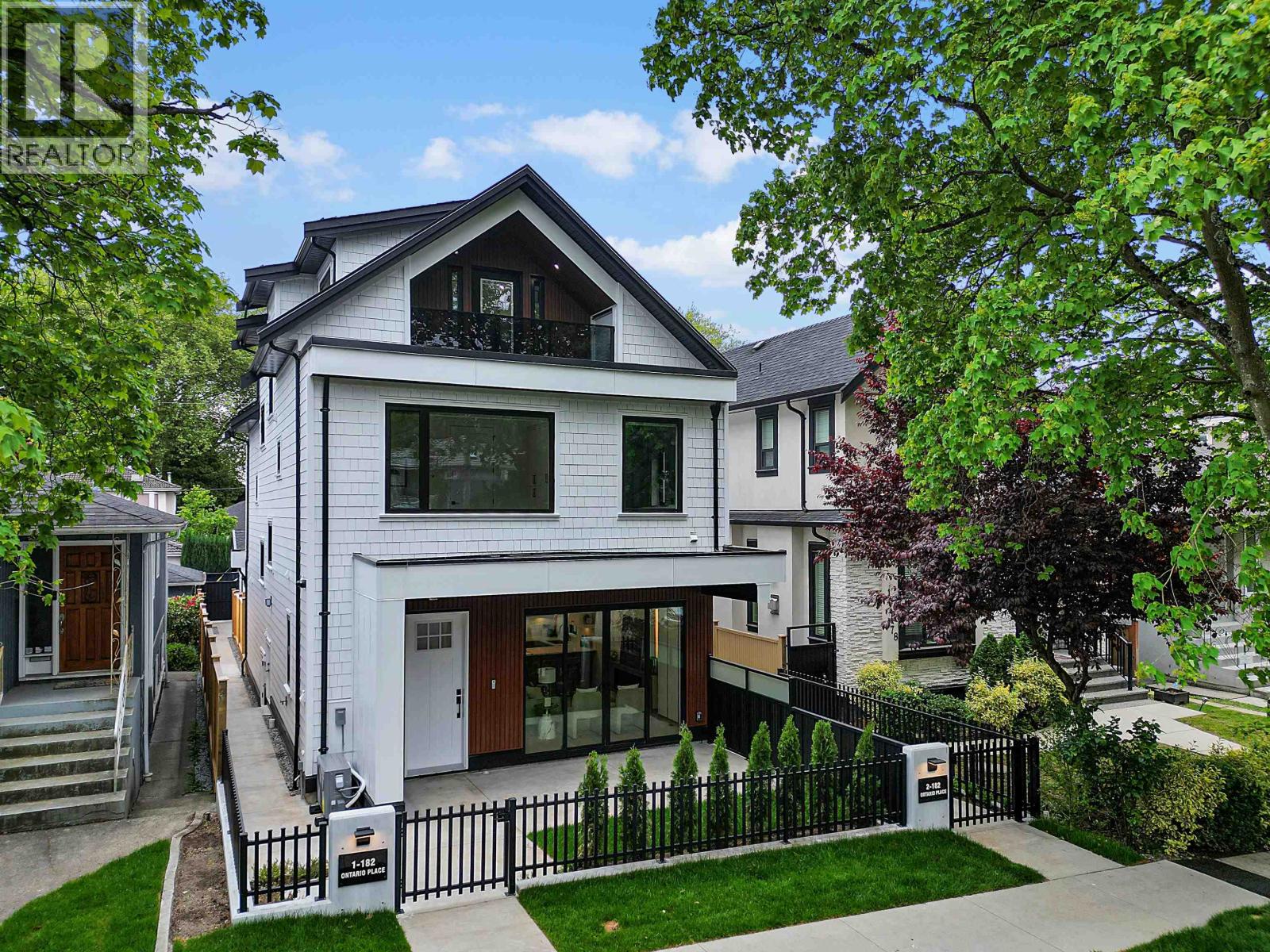 1 182 Ontario Place, Vancouver, British Columbia  V5W 1S2 - Photo 3 - R3118729