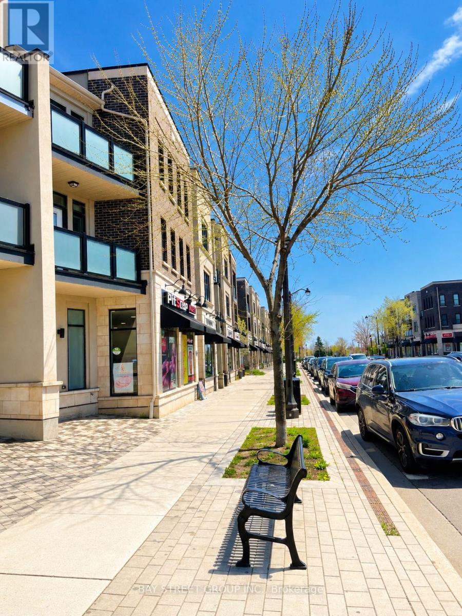 3091 George Savage Avenue N, Oakville, Ontario  L6M 4M2 - Photo 2 - W13099970