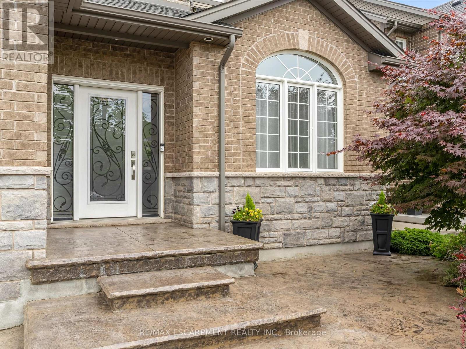 4957 Gilmore Street, Lincoln, Ontario  L3J 0G9 - Photo 9 - X13099974