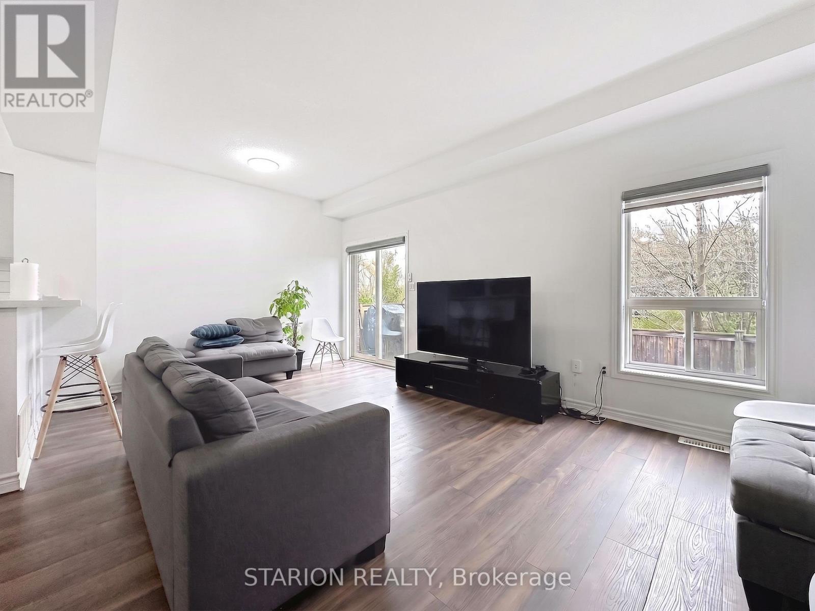 13 - 345 Glancaster Road, Hamilton, Ontario  L9G 3K9 - Photo 4 - X13099984