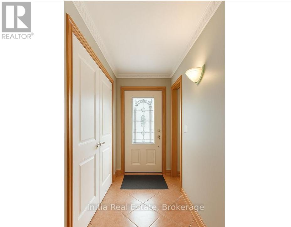216 Highbury Avenue N, London East, Ontario  N5Z 2W7 - Photo 3 - X13099986