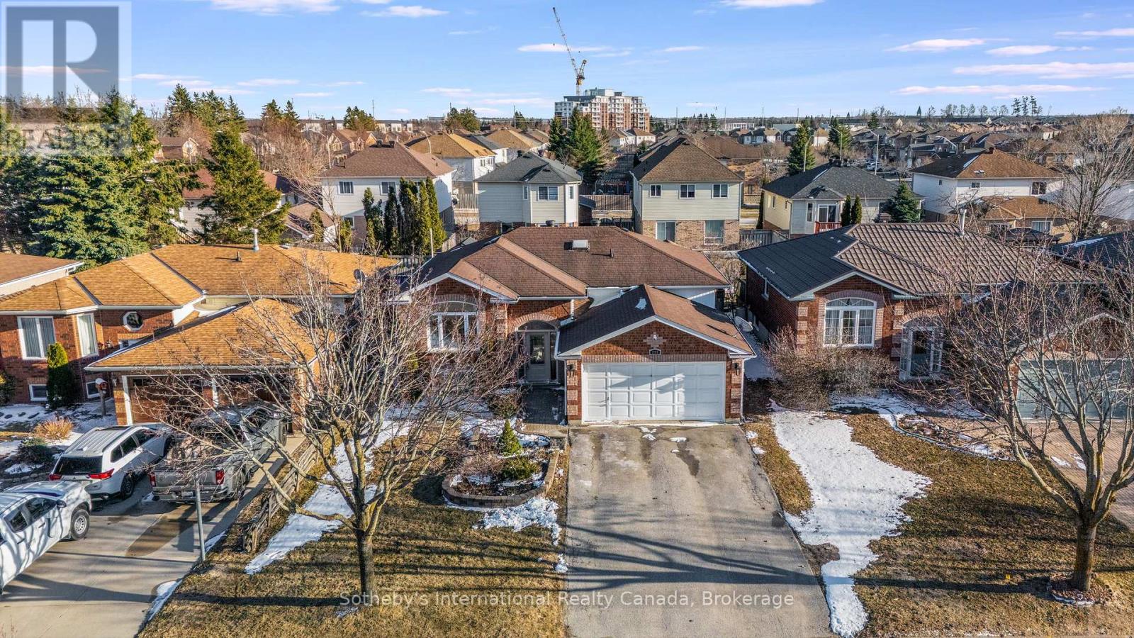 299 Harvie Road, Barrie, Ontario  L4N 8J5 - Photo 3 - S12980904
