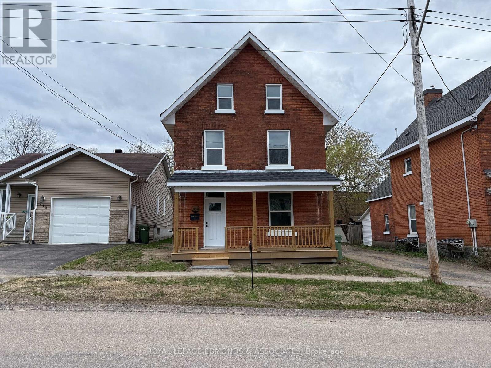 204 MCALLISTER STREET, Pembroke, Ontario
