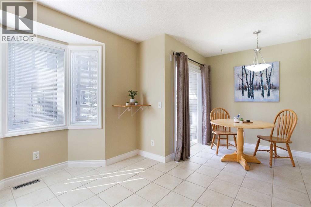 120 Cedarwood Lane Sw, Calgary, Alberta  T2W 6J3 - Photo 7 - A2286971