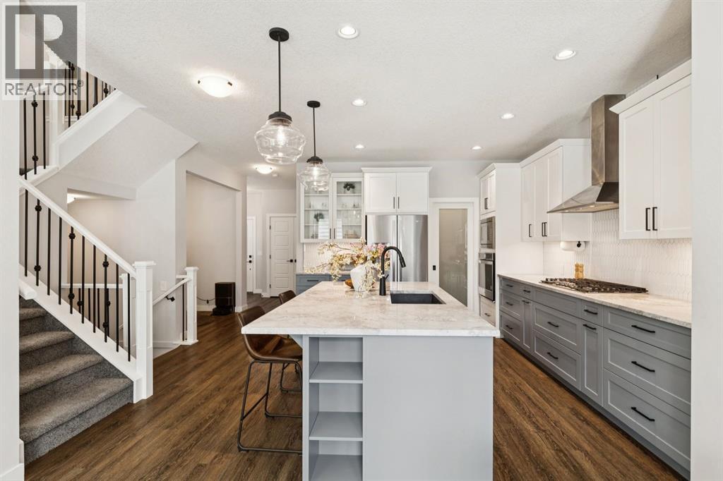 36 Crestbrook Link Sw, Calgary, Alberta  T3B 1G9 - Photo 18 - A2306443