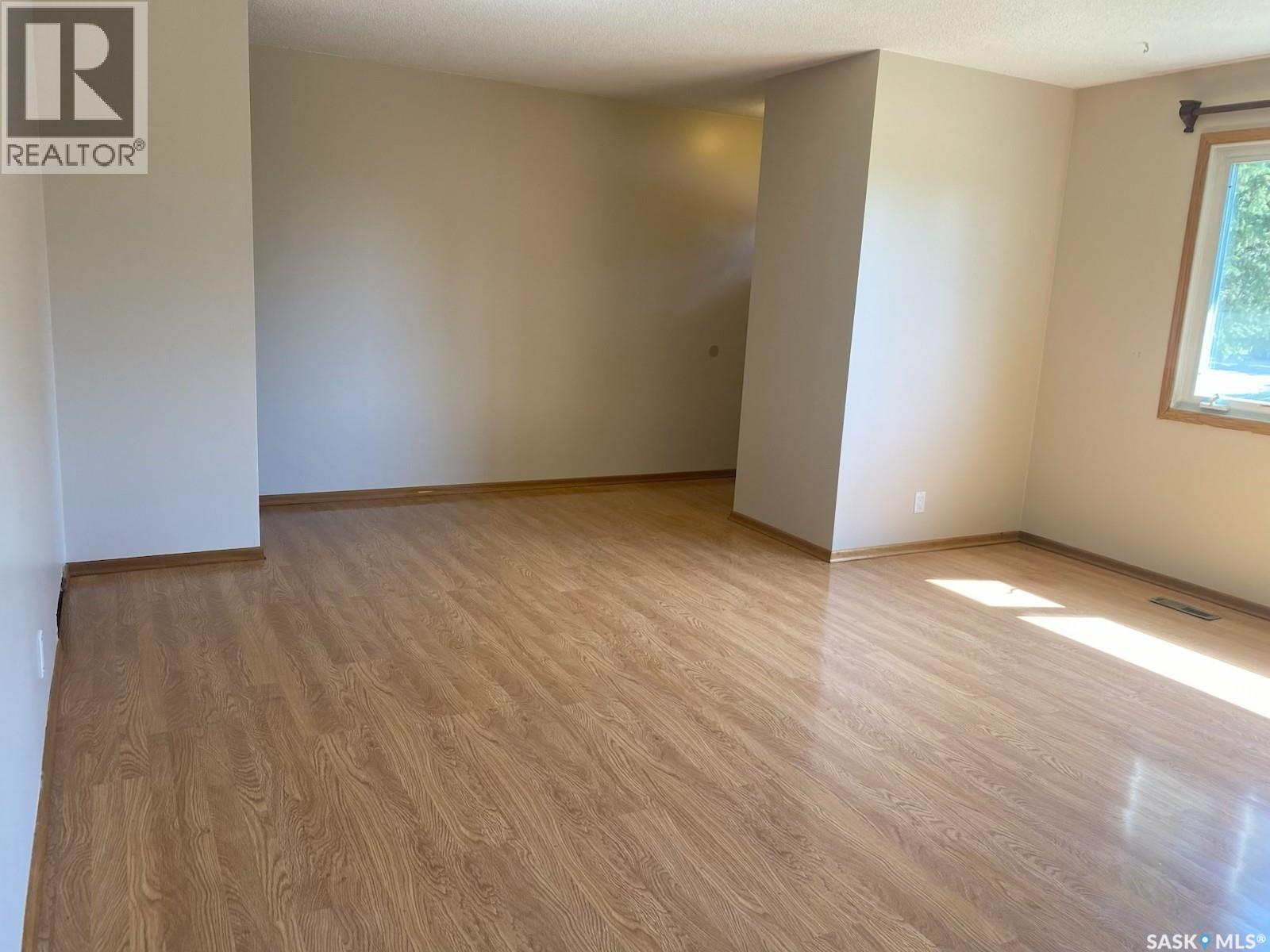 12 Mountain Drive, Carlyle, Saskatchewan  S0C 0R0 - Photo 11 - SK034736